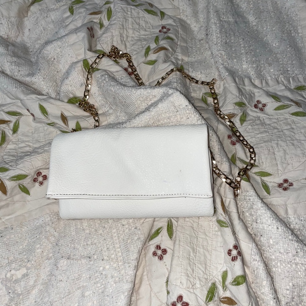 White Purse - Picture 5 of 5
